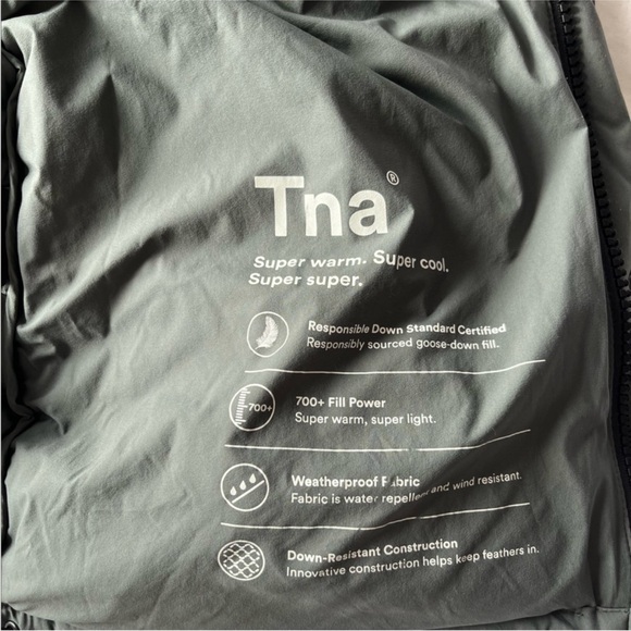 Aritzia Super Puff Vest in Dark Shadow - Picture 7 of 9